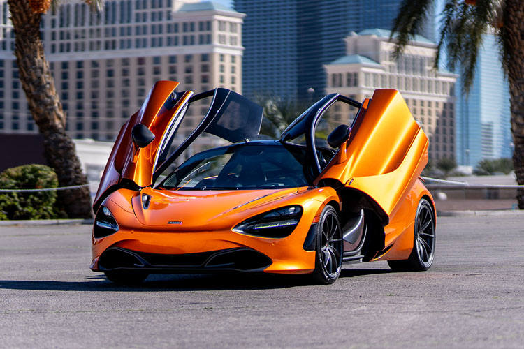 McLaren 720S Chicago rental